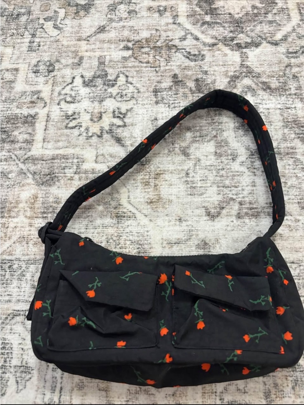 BAGGU Black Shoulder Bag with Orange Floral Print